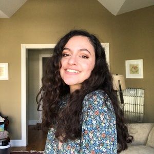 Meet your Posher, Henna